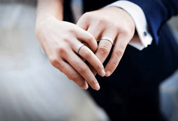 定制開發(fā)婚慶服務(wù)軟件 一鍵識(shí)別信息--深圳app定制東方智啟科技