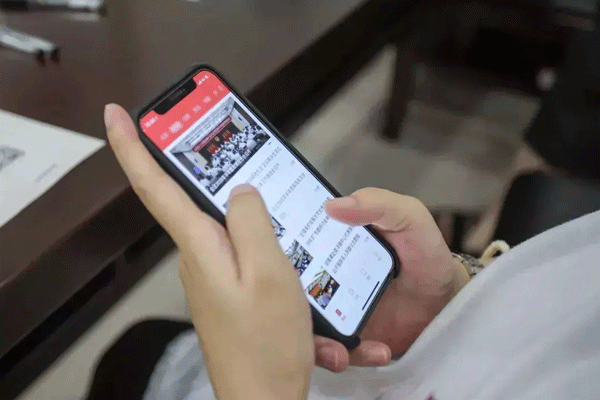 新聞發(fā)布APP定制開(kāi)發(fā)提供海量熱點(diǎn)資訊--深圳app開(kāi)發(fā)東方智啟科技